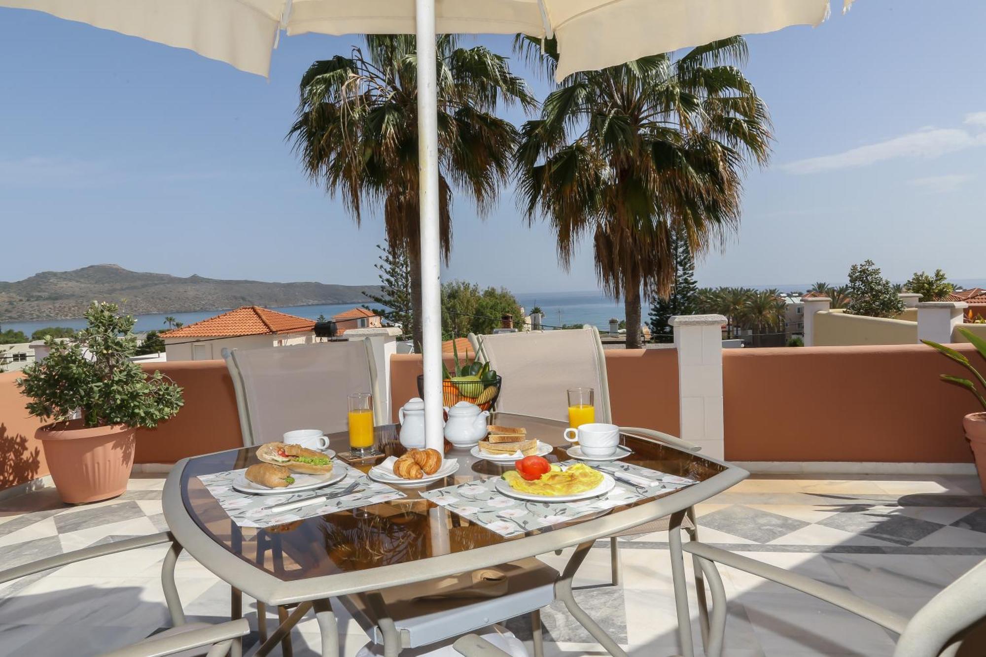 Heaven Apartments Agia Marina  Ngoại thất bức ảnh