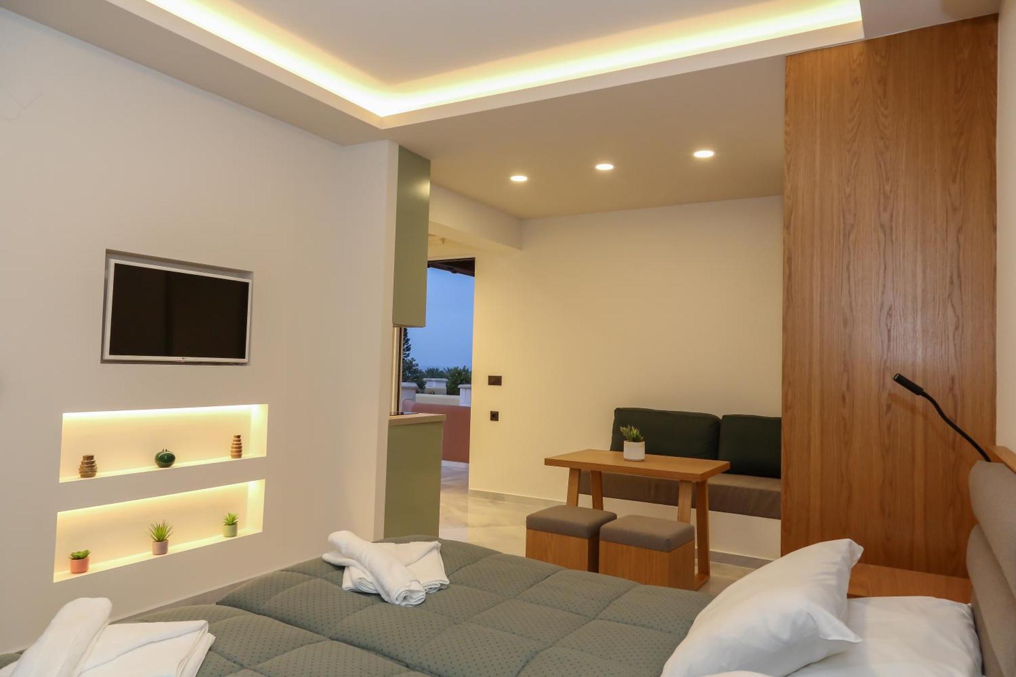 Heaven Apartments Agia Marina  Ngoại thất bức ảnh